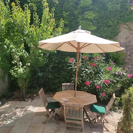 The Cottage, Clos Des Archers *